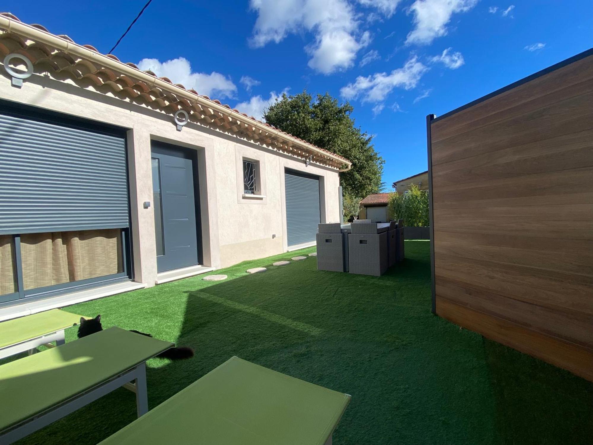Villa Agreable Dependance 3 Pieces Saint-Maximin Exterior foto